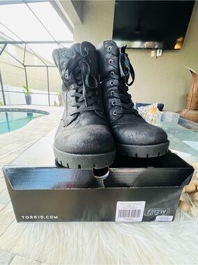 torrid Black Lace-Up Lug Sole Combat Boots